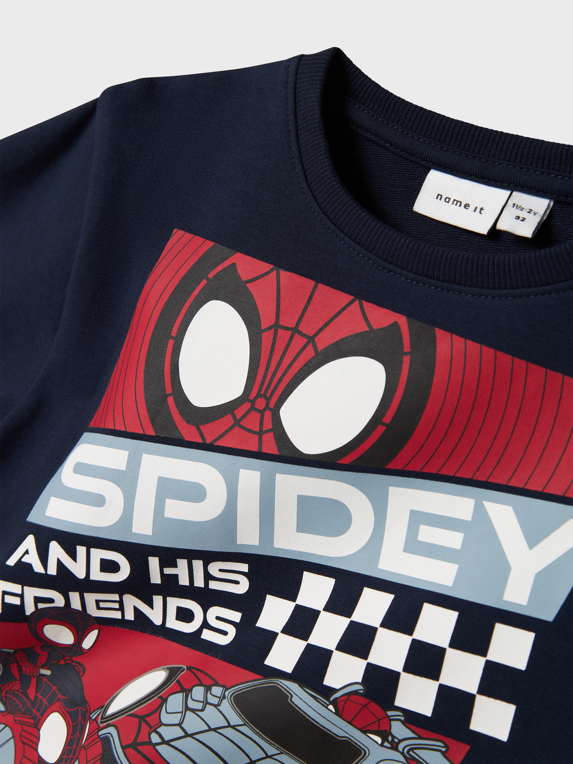 model_shot-front_full